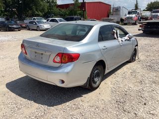 2010 Toyota Corolla LE - Exterior Rear Right Corner Image